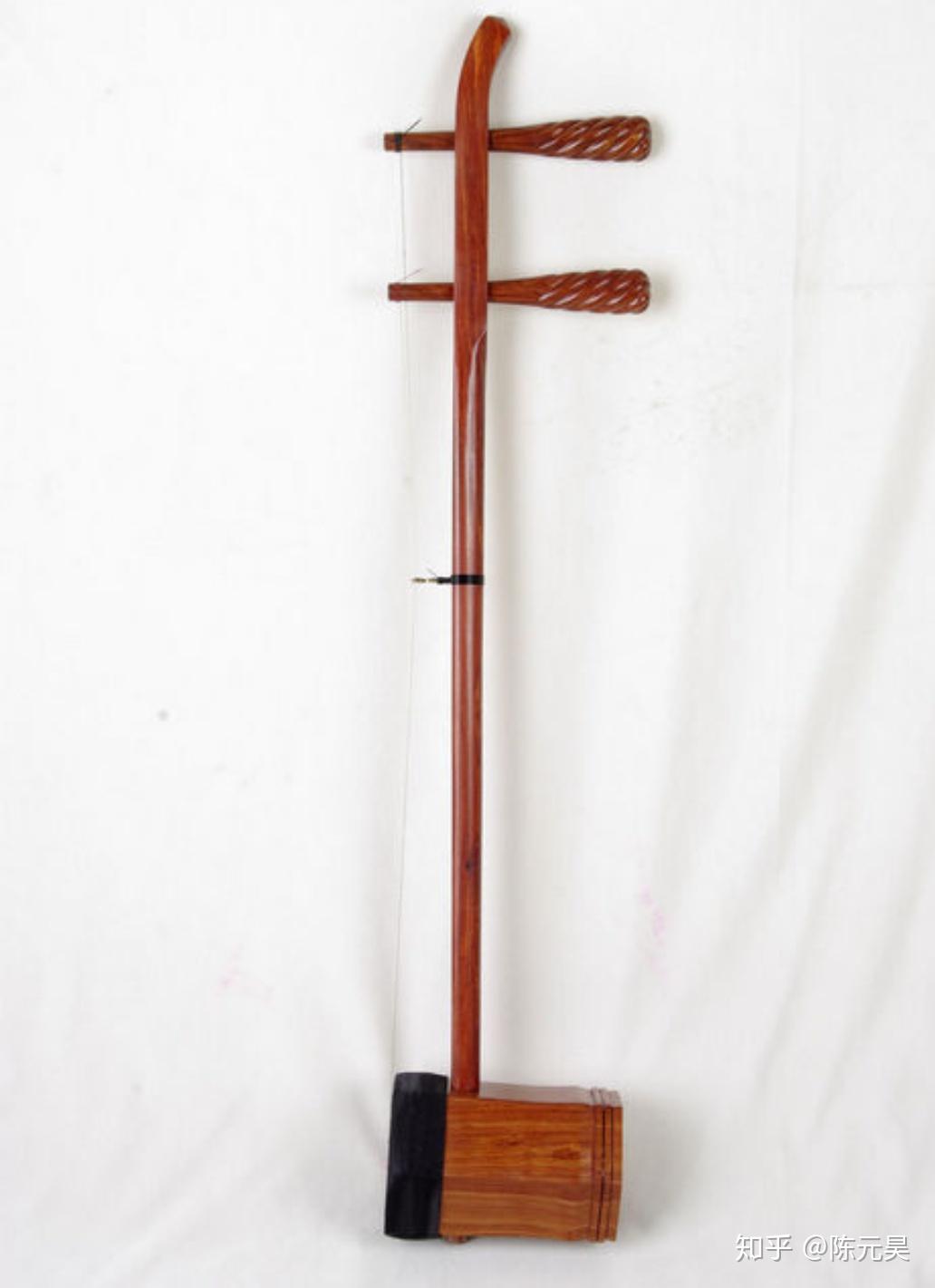 请问京胡京二胡和二胡三者间样子上有什么区别