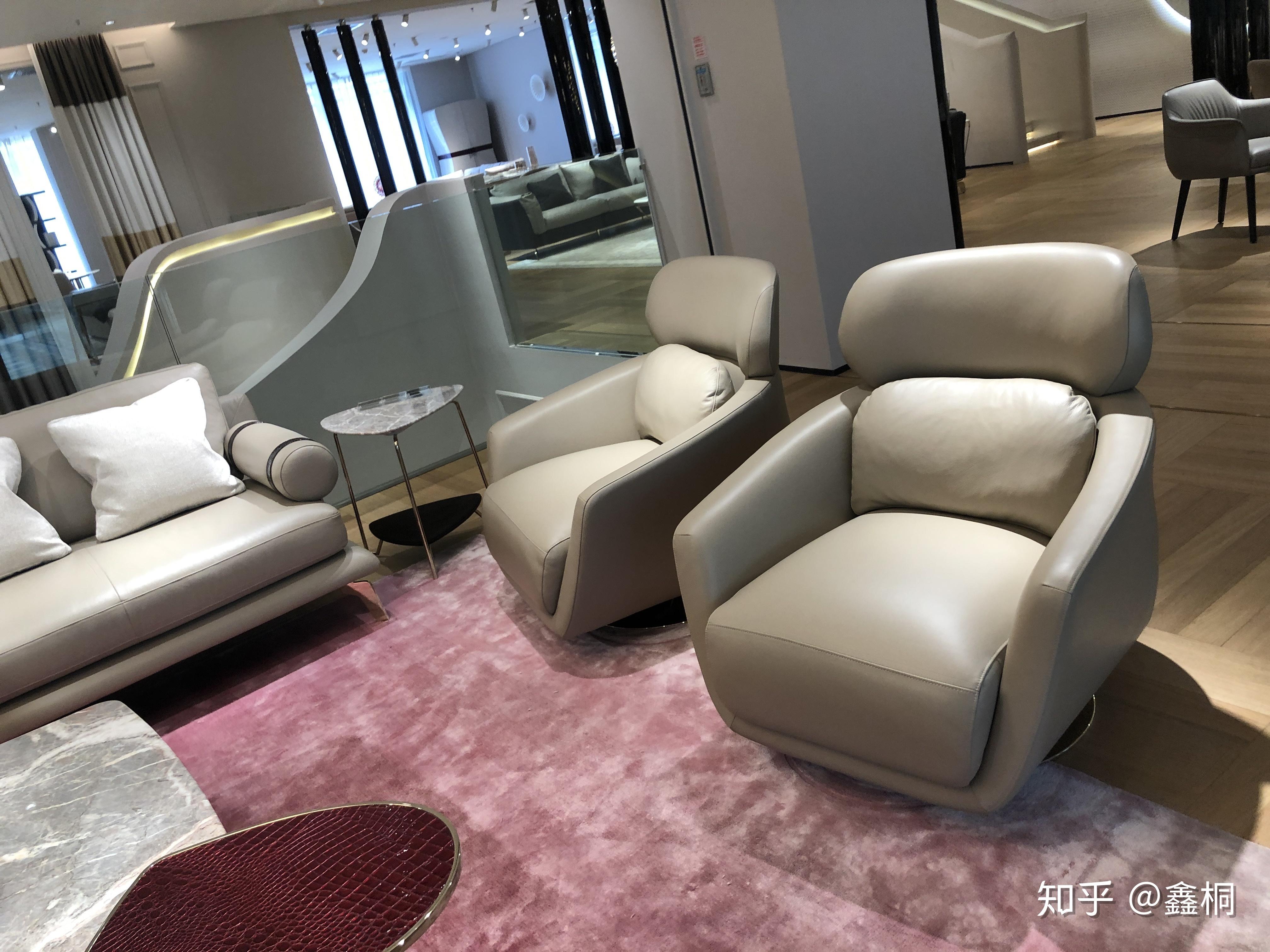 奢侈品mikemike时光相随,这个品牌从1999年开始给靓鑫桐