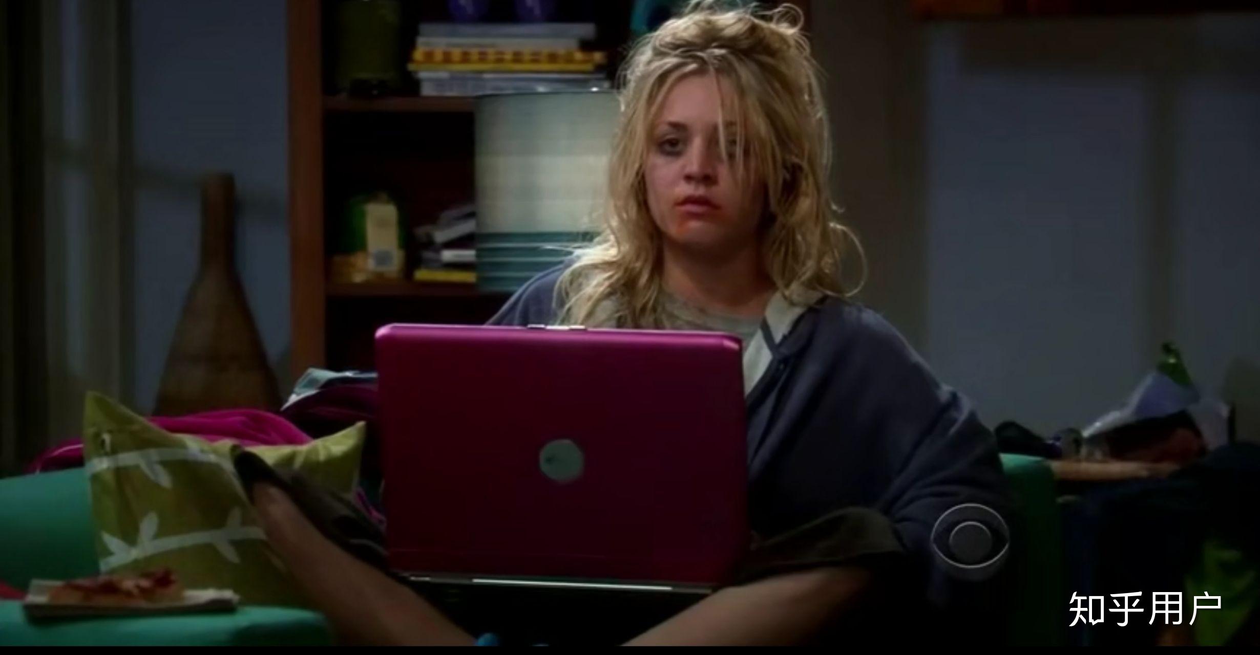 生活大爆炸中为什么penny会喜欢leonard