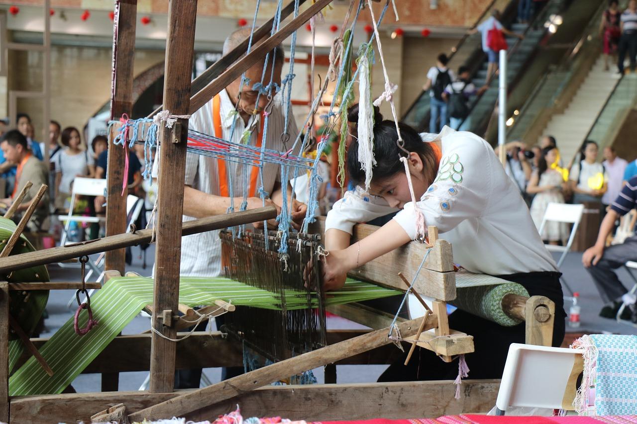 如何判断是藏族纹样