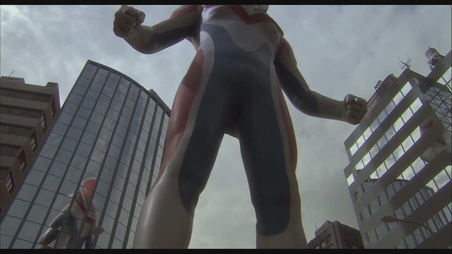 如何评价《德凯奥特曼》第一话? - 知乎