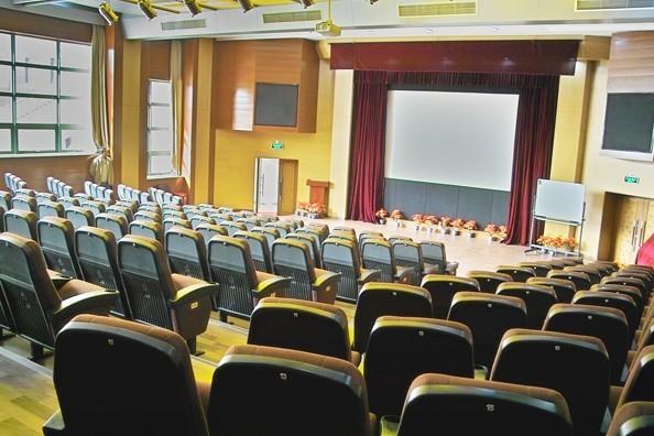 学校礼堂