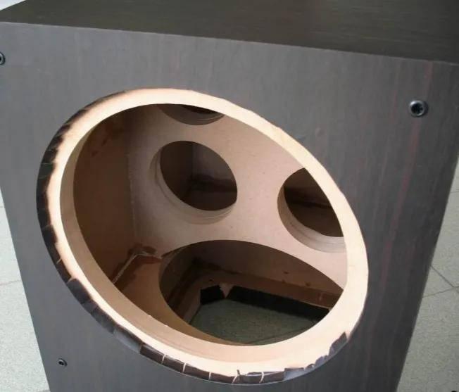 为啥音箱不用实木做箱体?音箱的秘密