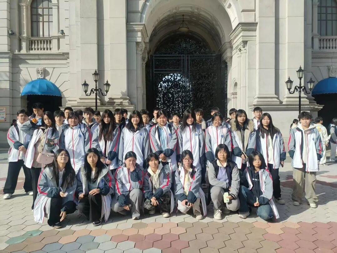 浙江省广播电视中等专业学校电子商务2503班风采展(图2)