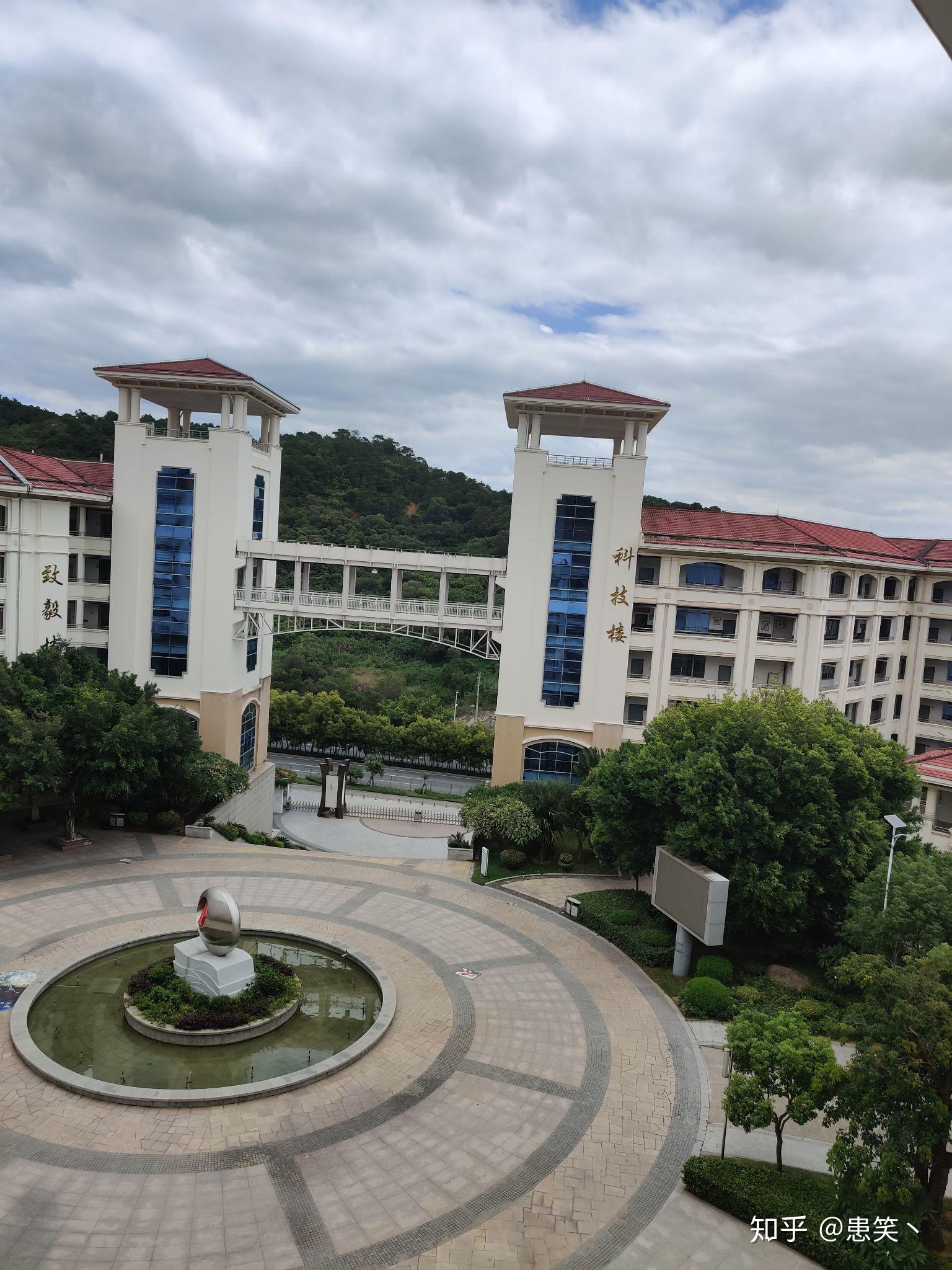 厦门海沧实验中学怎么样