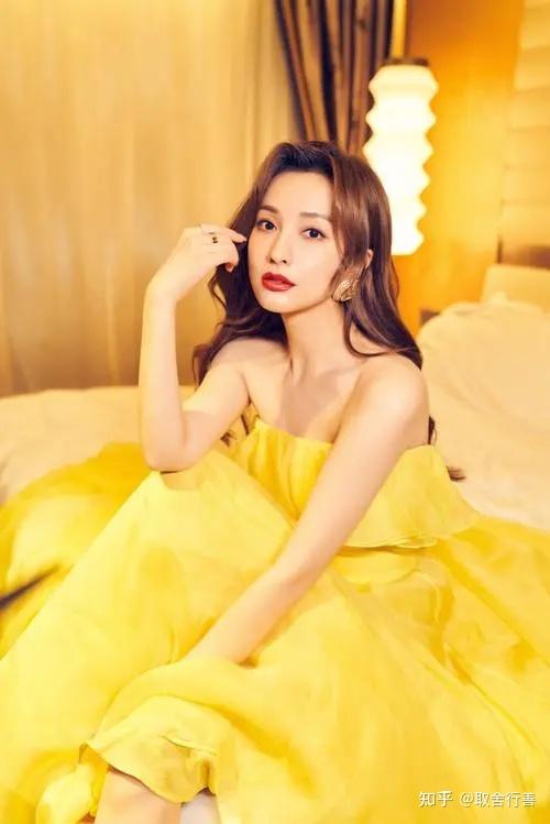 如何评价女演员吴昕?