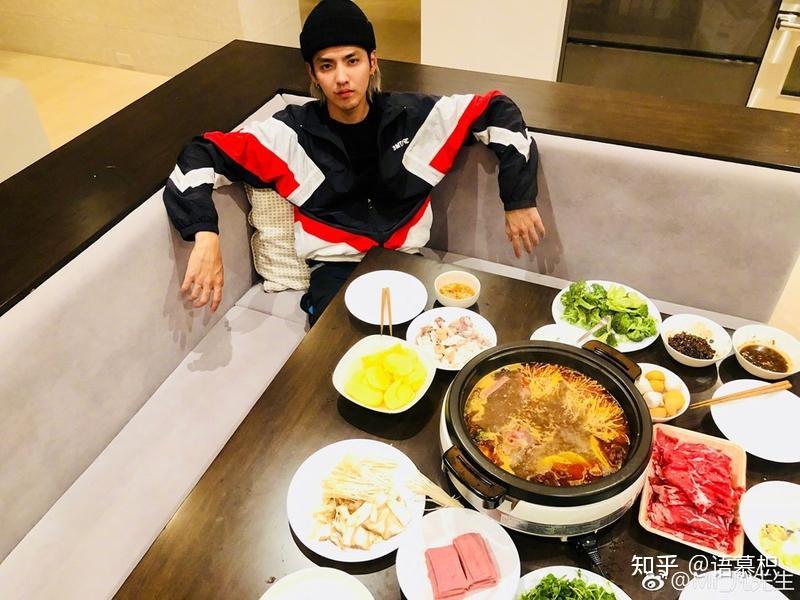 吴亦凡这样的人进了监狱,服刑情况会和普通人一样吗?