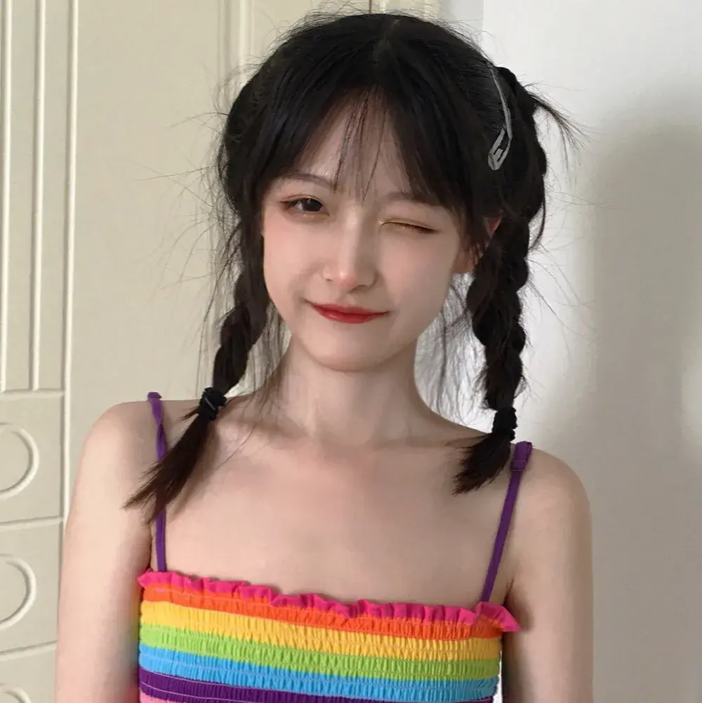 有哪些看上去干净温柔的女生头像?