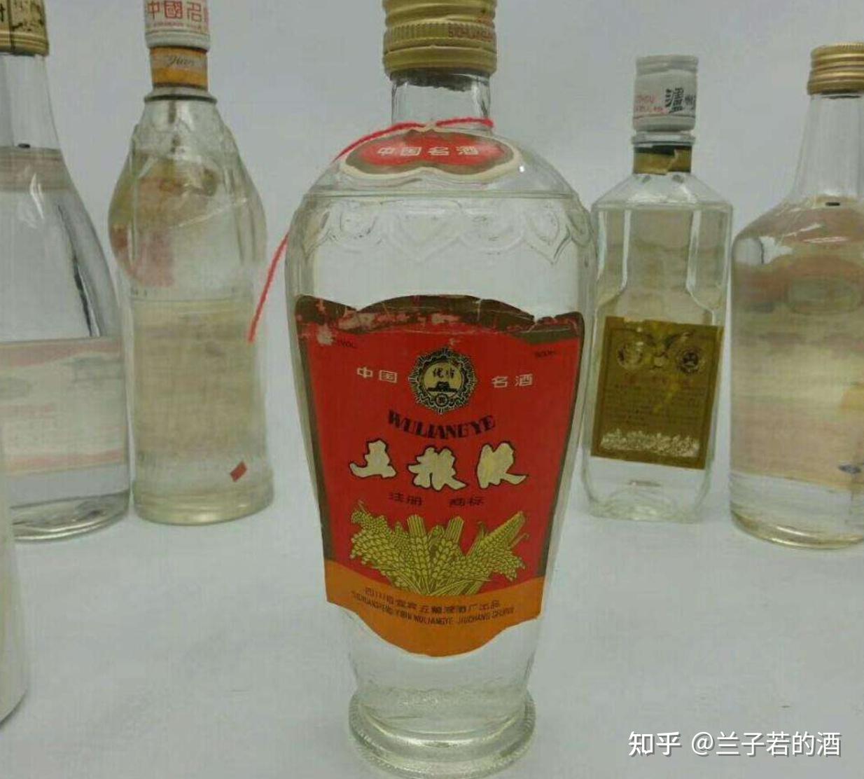 白酒发黄是好酒还是坏酒，白酒发黄是怎么回事