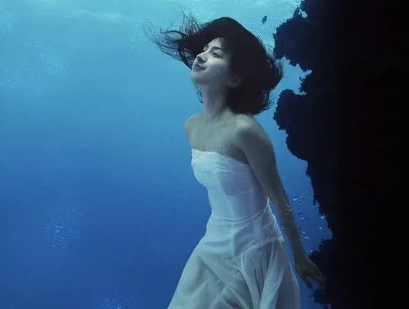 如何评价广末凉子?(广末凉子 堺雅人 合作的电视剧)