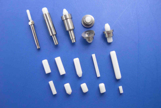 氧化锆陶瓷插芯的优点是什么