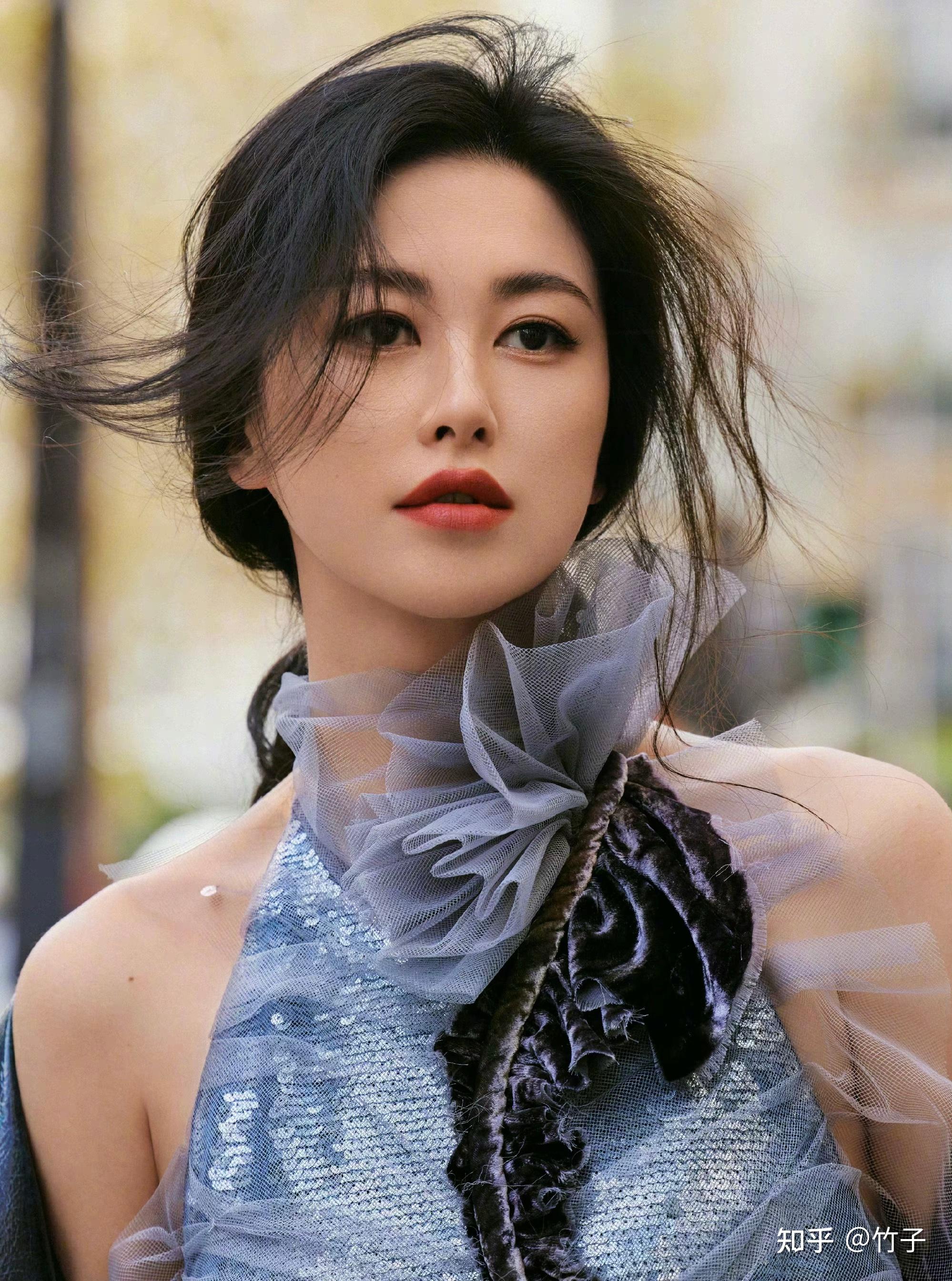 如何评价女星朱珠? - 知乎