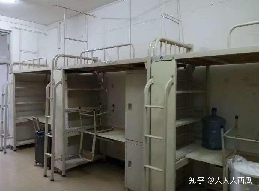 桂林旅游学院的宿舍条件如何?校区内有哪些生活设施? - 知乎