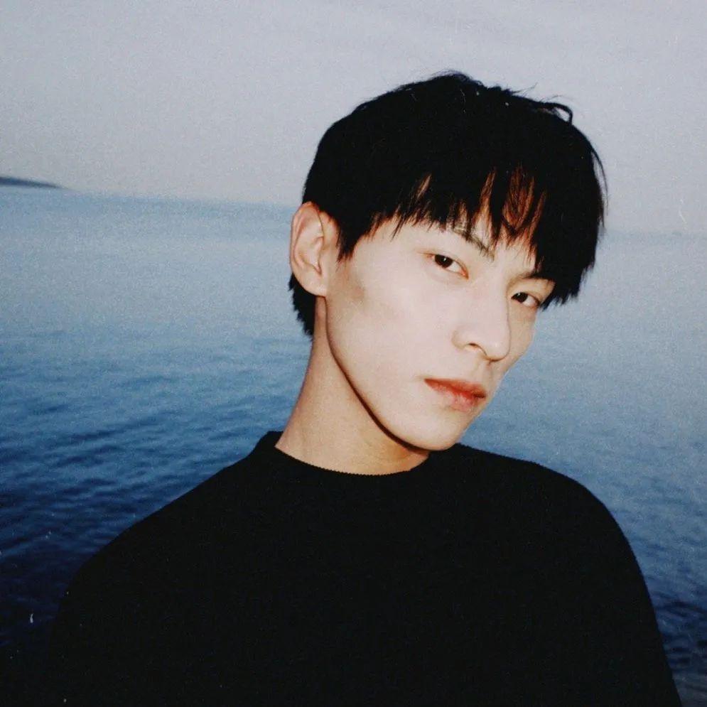 有哪些适合青年男生的头像呢