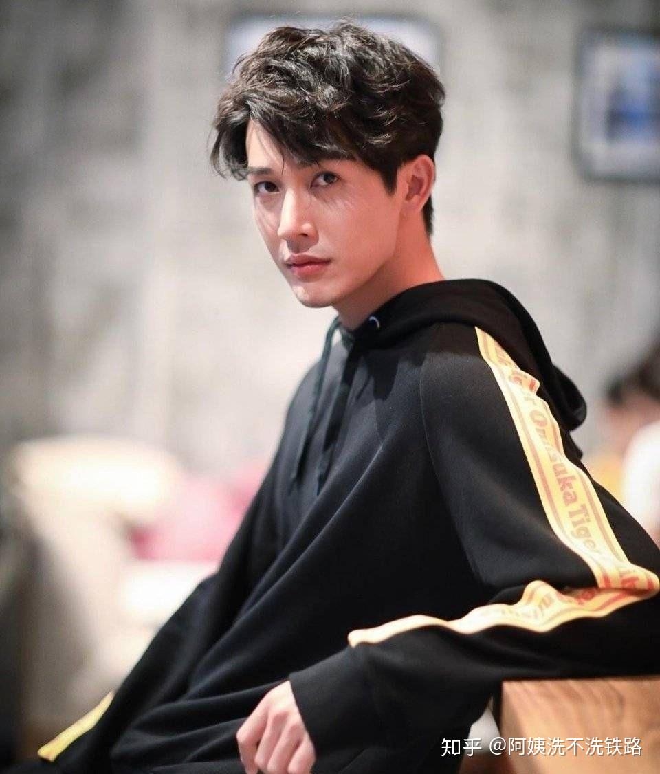 有哪些高颜值的泰国男星? - 知乎