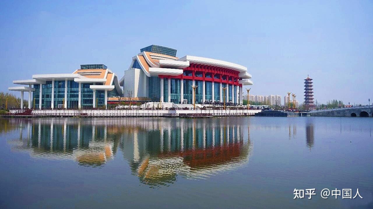 在潜江生活好吗