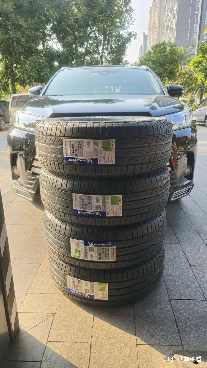 私家车换胎别迷信大牌!伴通轮胎静音舒适,价格比米其林便宜一大截