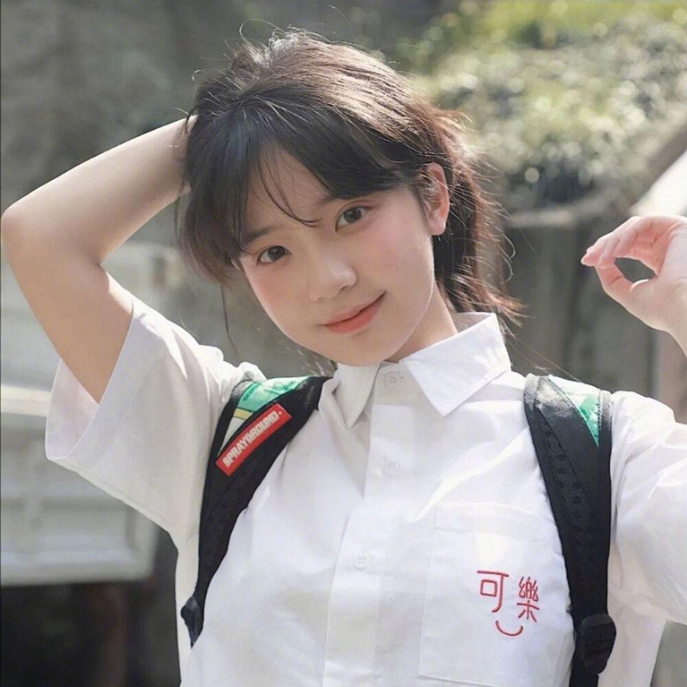 有没有女生自拍的头像越多越好