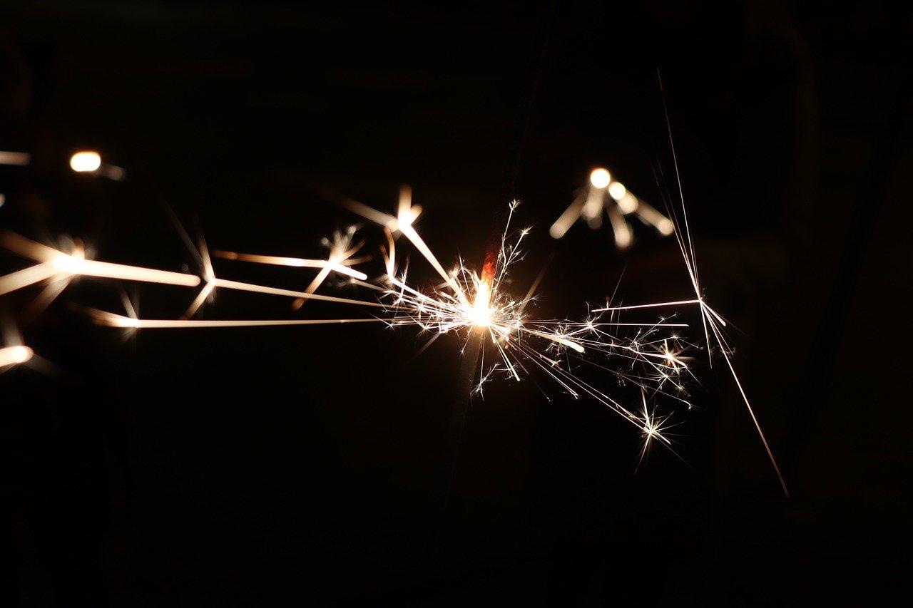 5. 爆竹价格波动