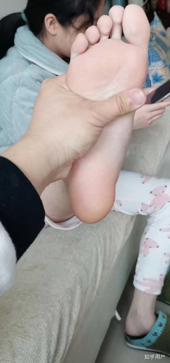 女生脚小是一种什么体验