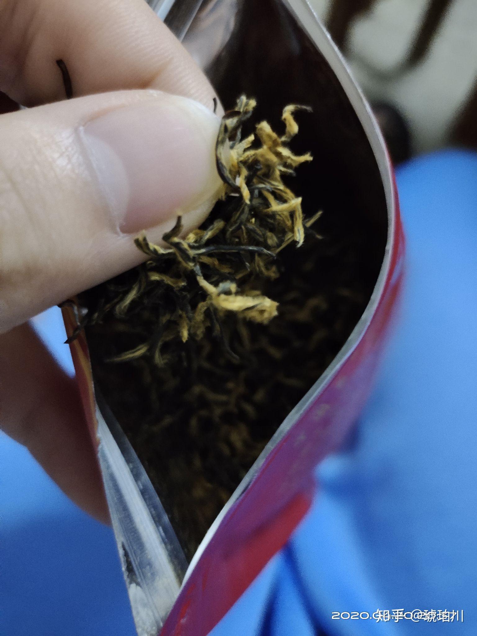 没开封的红茶为什么会有一种毛毛的像发霉一样的粉末? - 知乎