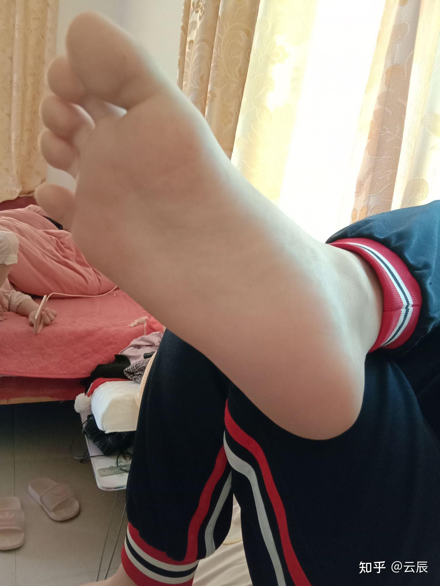 男生的脚可以好看到什么样子? - 知乎