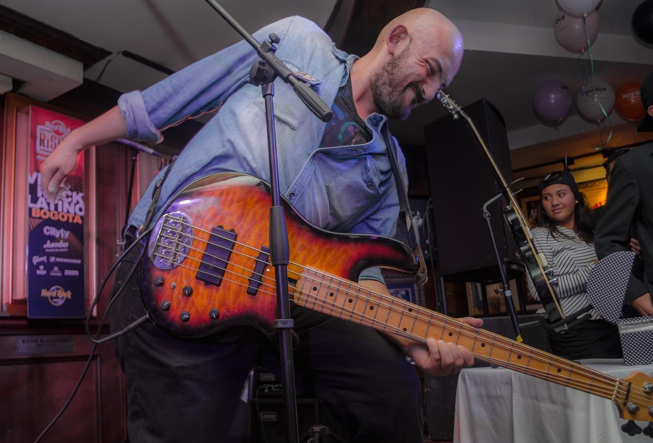 3. 低频表现深度