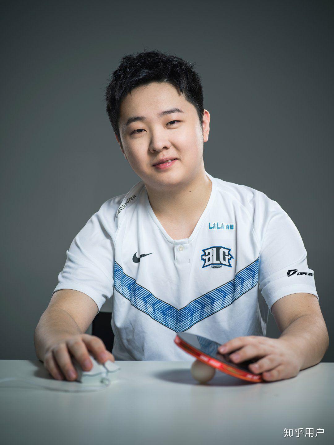 为什么blg守着fofo,jinjiao和国豪三个一流选手,比赛成绩却在lpl里算