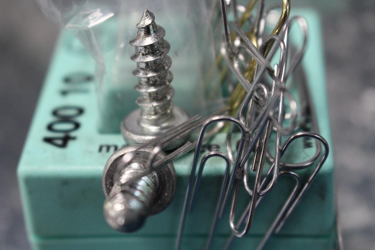 膨胀螺钉用于什么连接