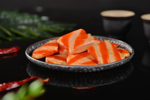 麻辣烫的蟹棒鱼丸是用什么机器做的啊