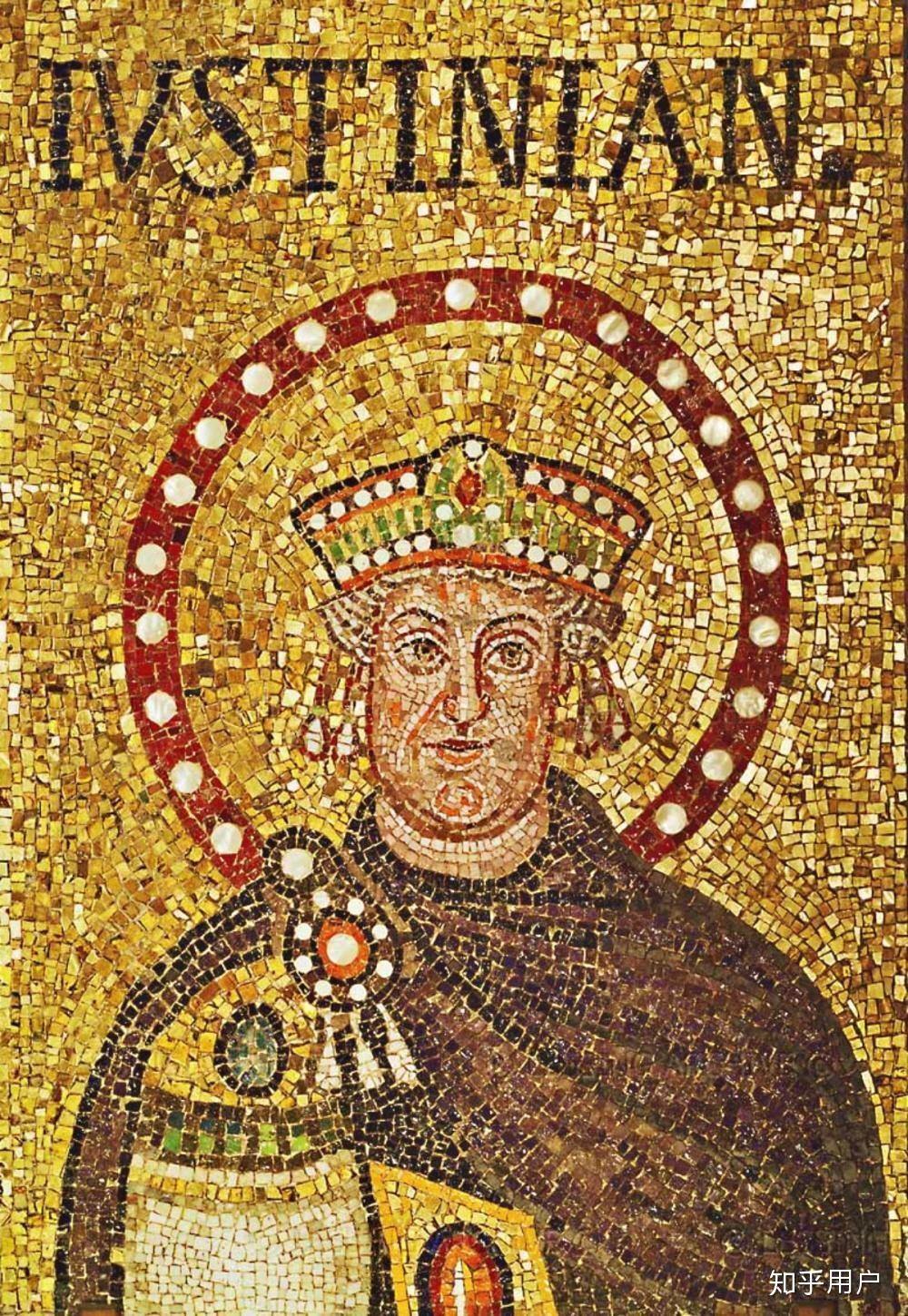 查士丁尼大帝及其随从镶嵌画中的随从都是谁?