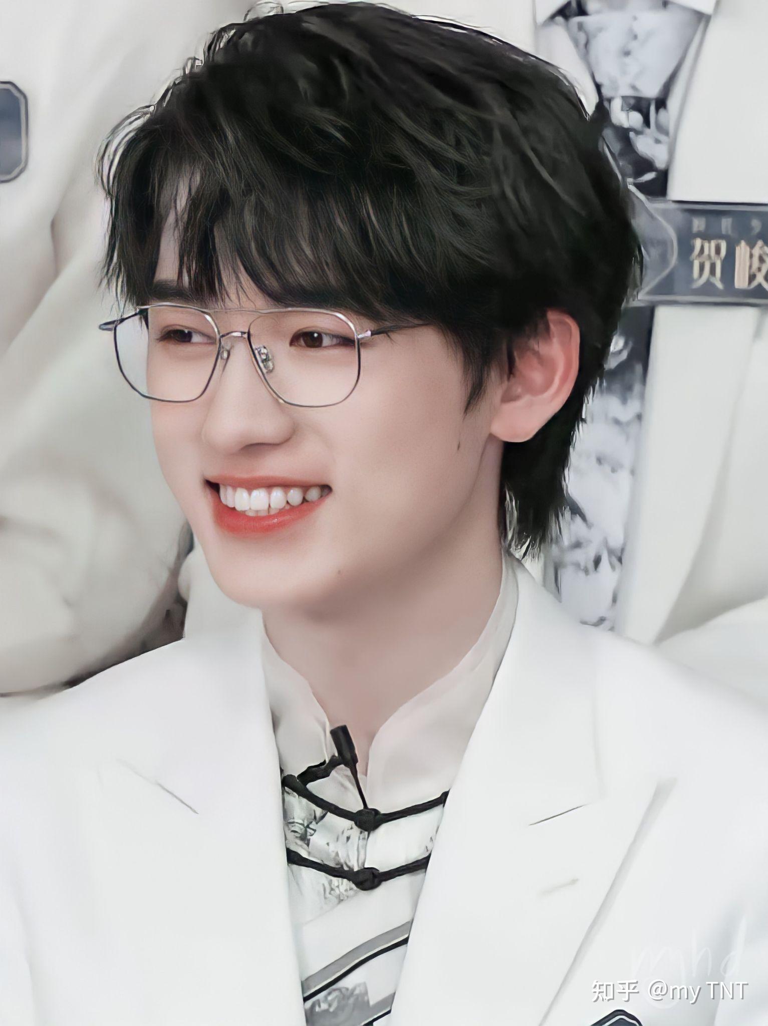 有没有宋亚轩的神图啊,为什么我get不到颜嘞? - 知乎