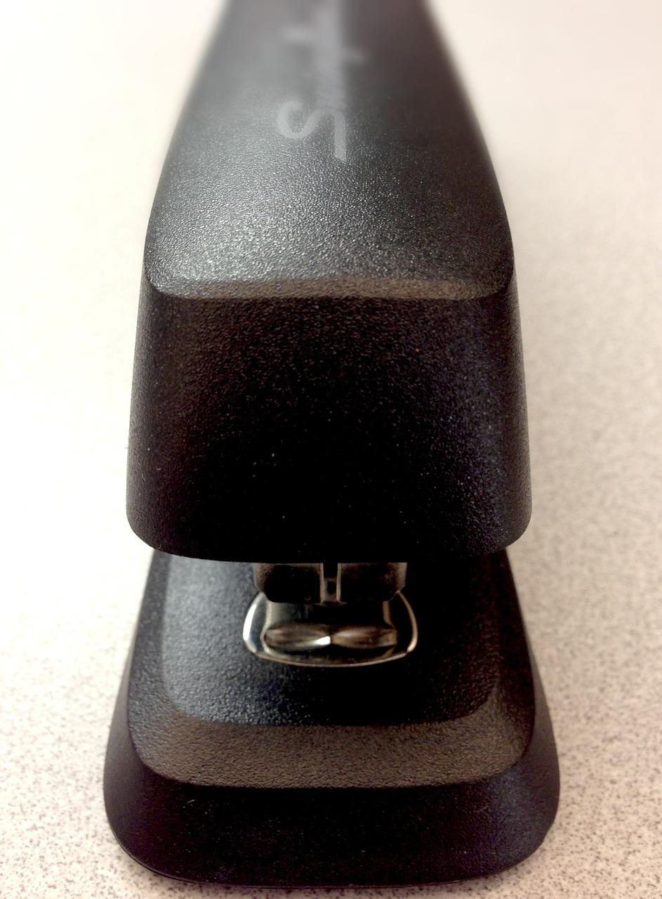 3. 纸张材料钻孔