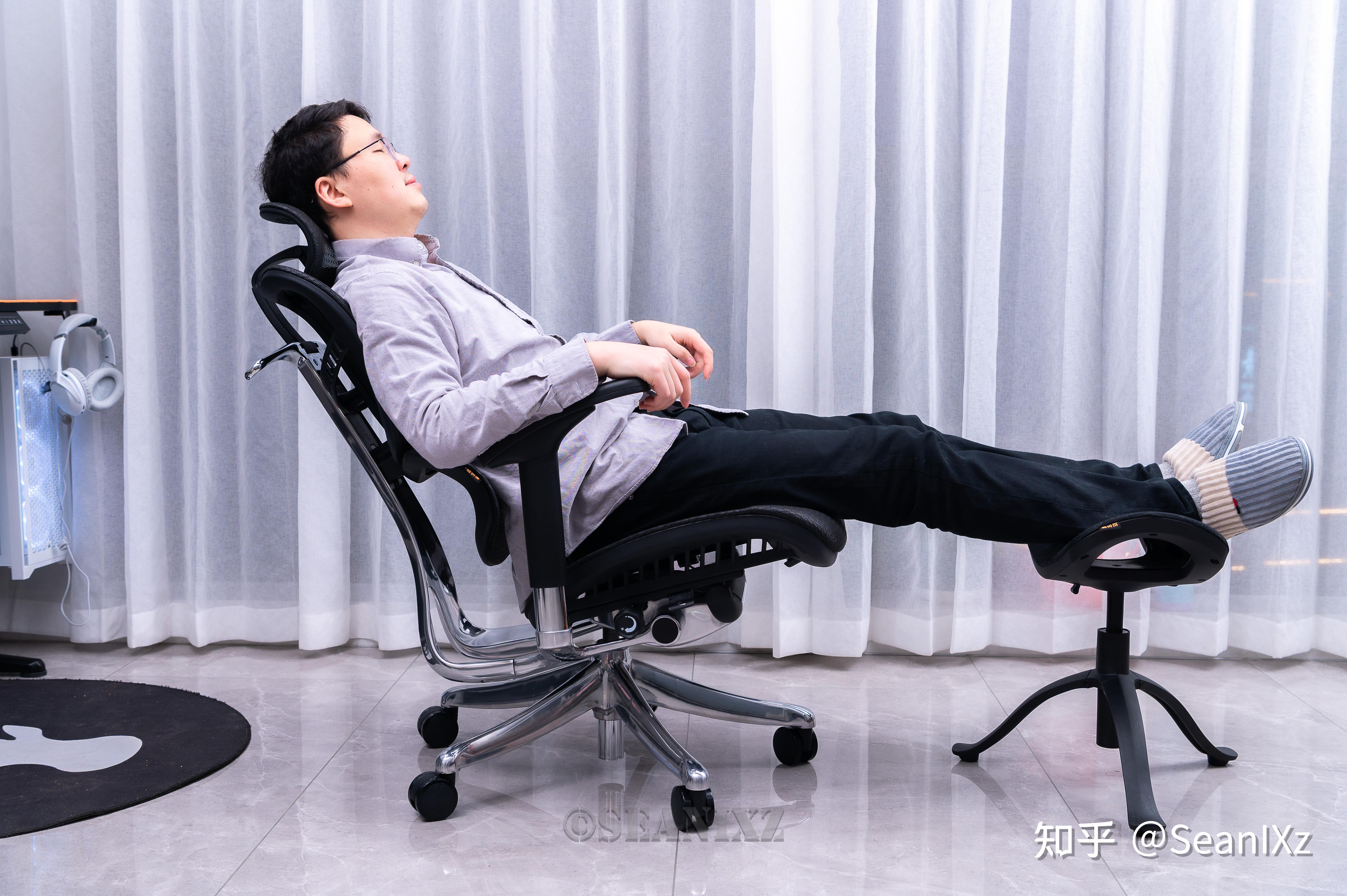 长时间半躺玩电脑用哪种椅子好? - 知乎
