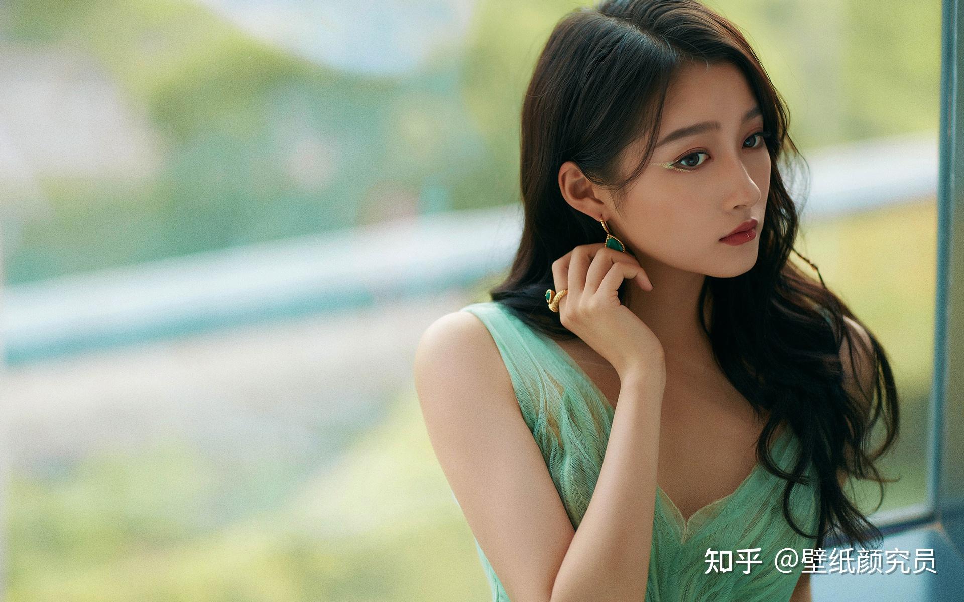 关晓彤的哪些图片让你觉得特别养眼? - 知乎