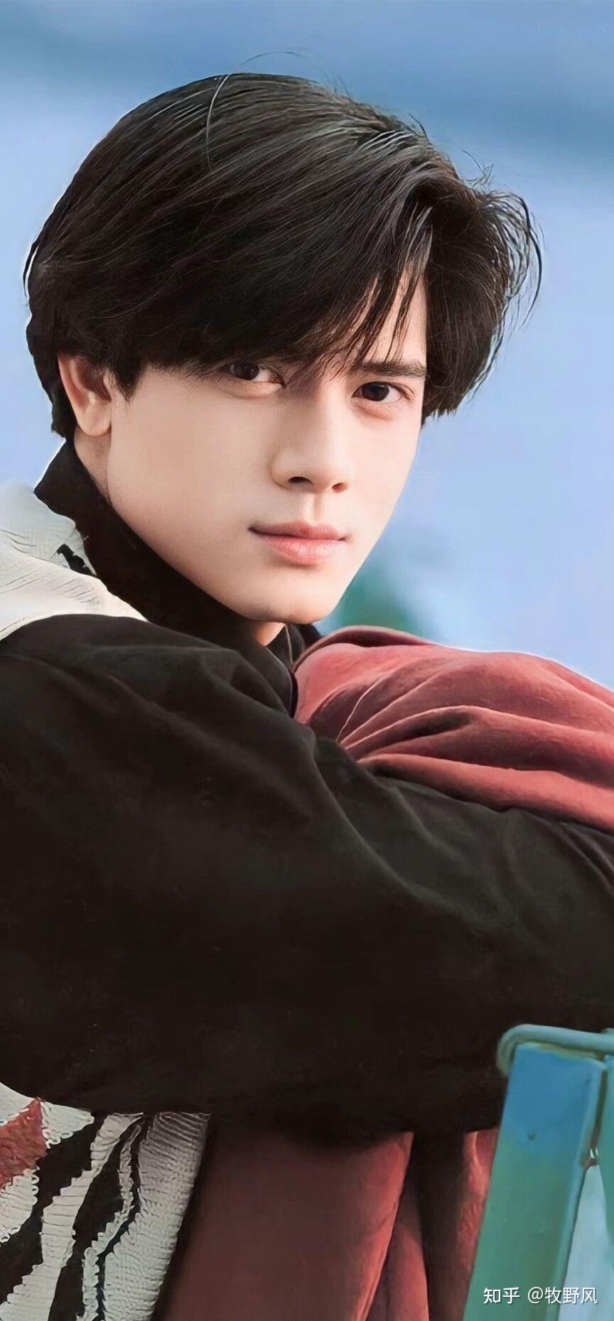 黎明和郭富城年轻的时候谁更帅一点?