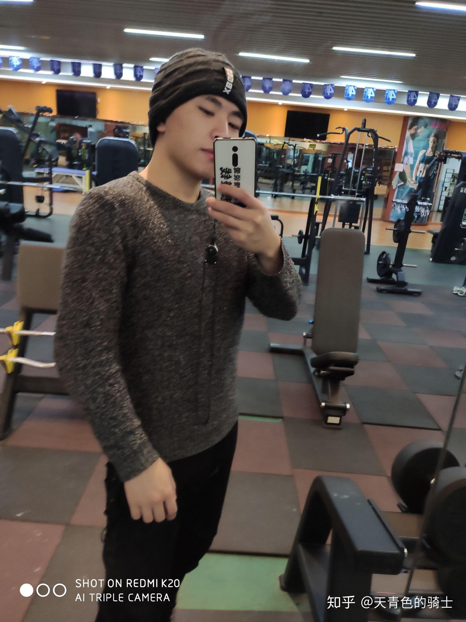 男生180,130斤大概是什么样的体型? - 知乎