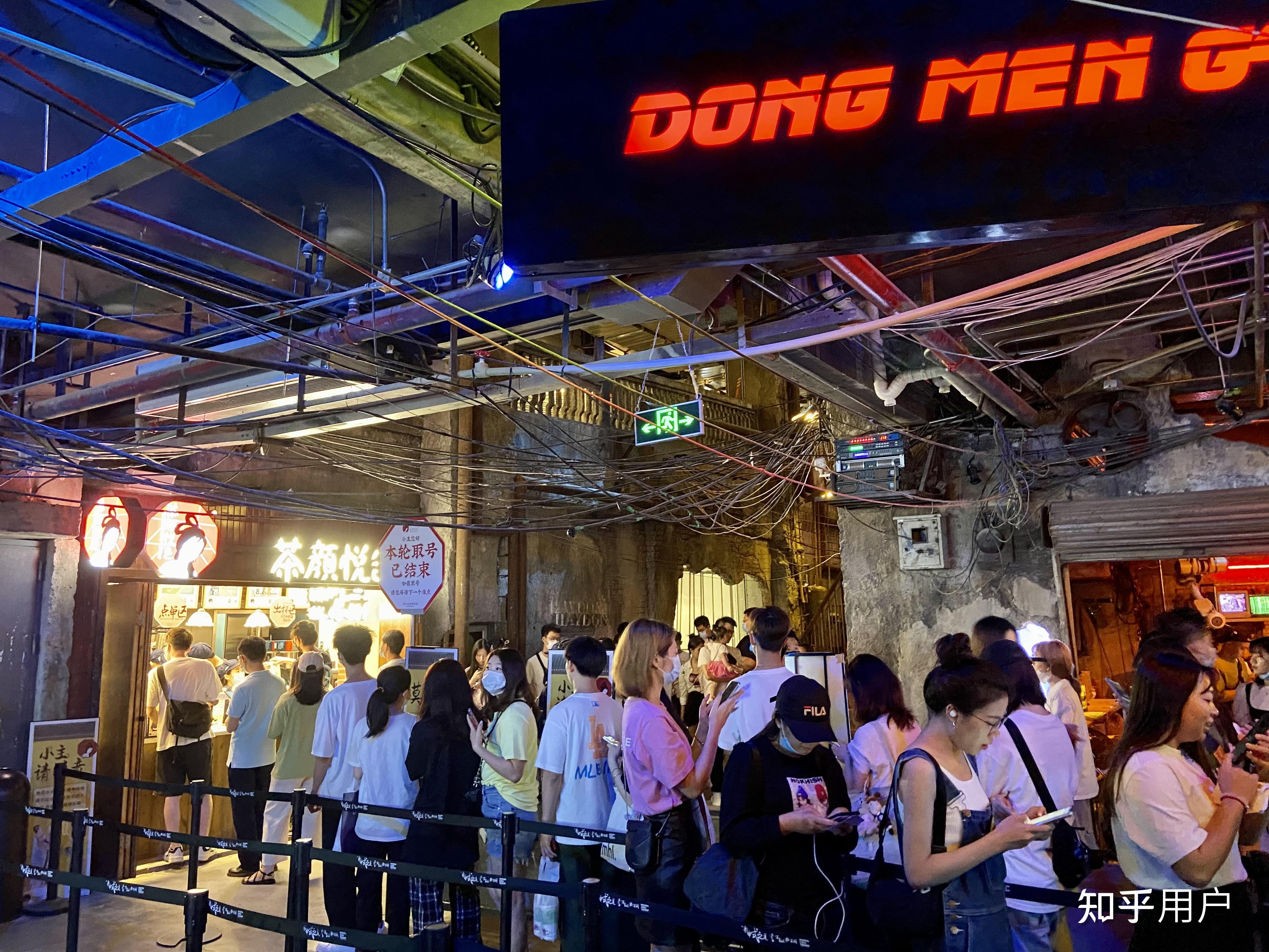 如何看待曾数万人排队的茶颜悦色深圳快闪店,开业 5 个月后撤店?