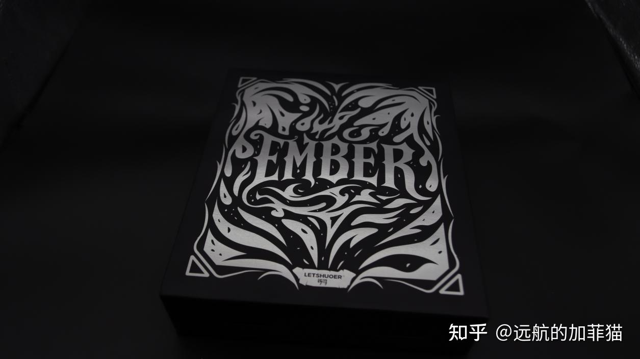 浴火余烬,声藏锋芒——铄耳LETSHUOER EMBER余烬平板耳塞详评