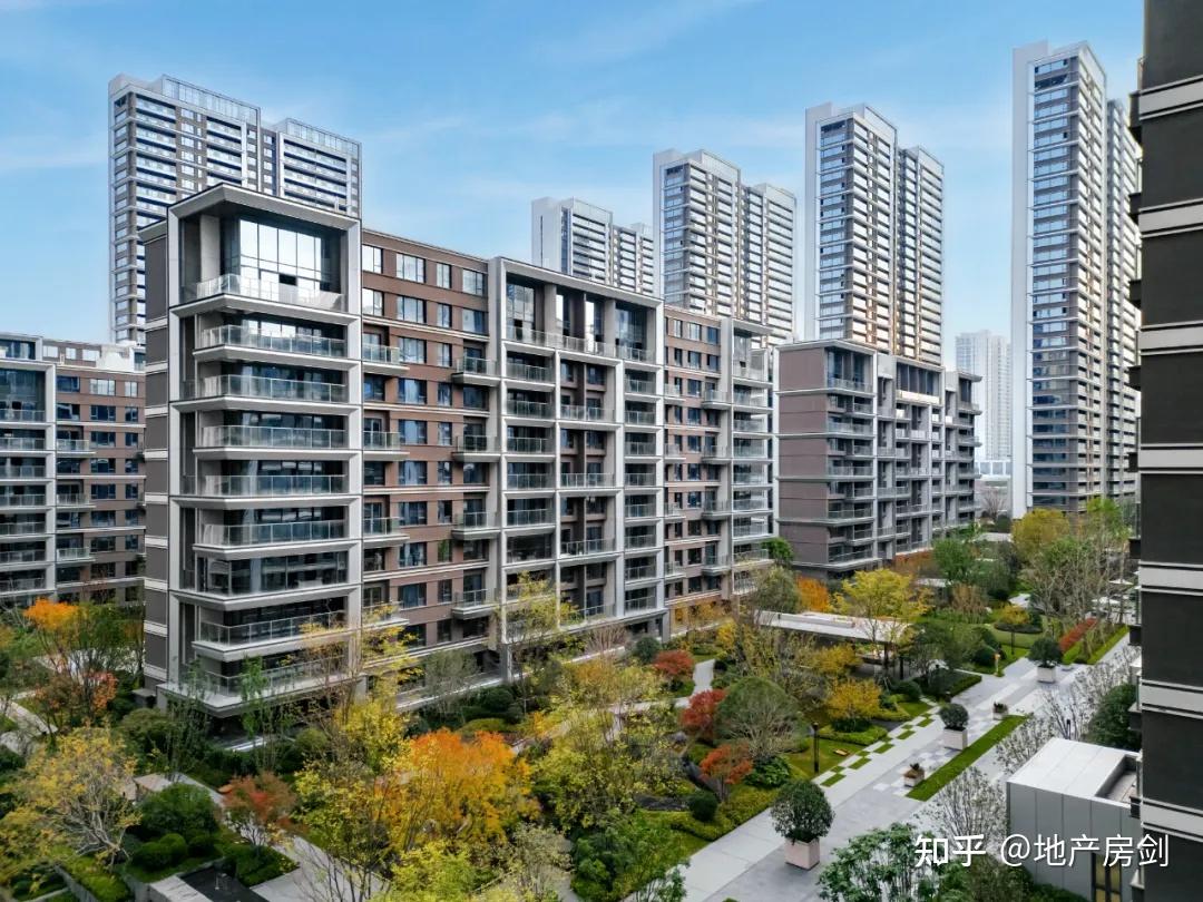 西安2025交付标杆实锤！中粮大悦未来城首交即巅峰，千亩大盘的兑现底气 - 知乎
