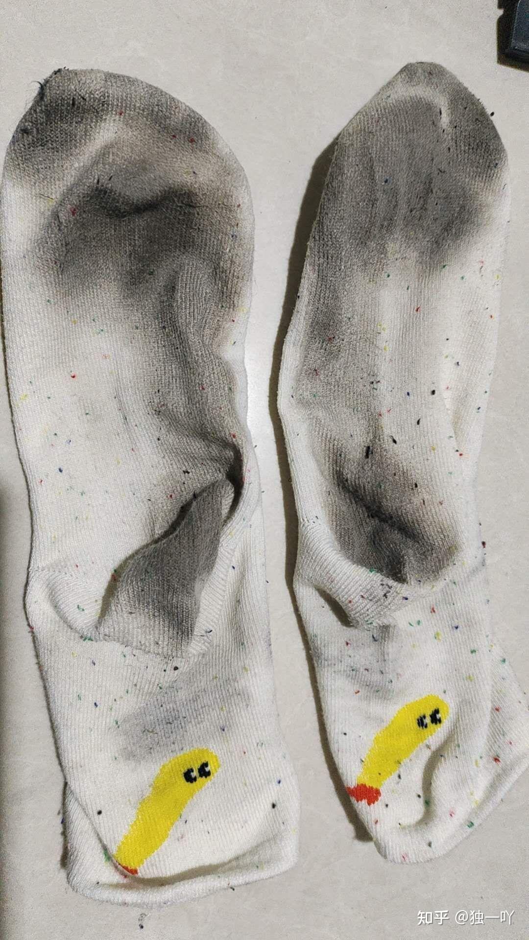 女生的袜子可以有多脏