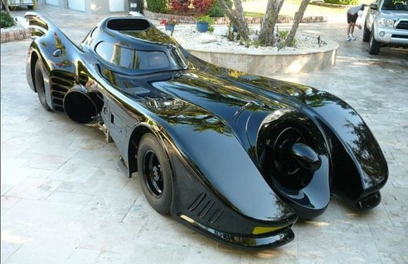 蝙蝠车的造型变迁体现了怎样的审美变化? - 知乎