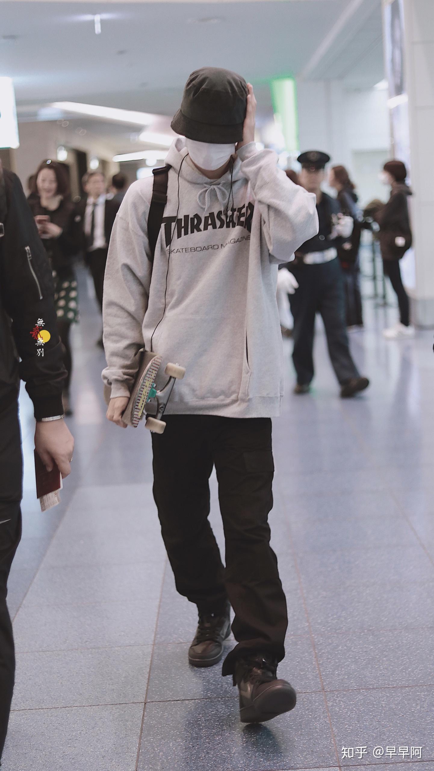 养蜂人王一博究竟值不值得粉丝们喜欢