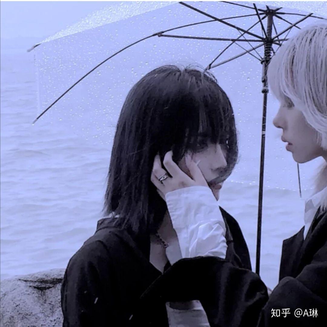 有没有比较甜的les情头就是百合头像