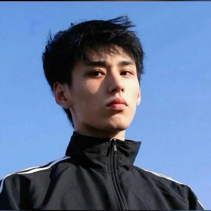 有没有那种沙雕中不失正经的头像? - 知乎