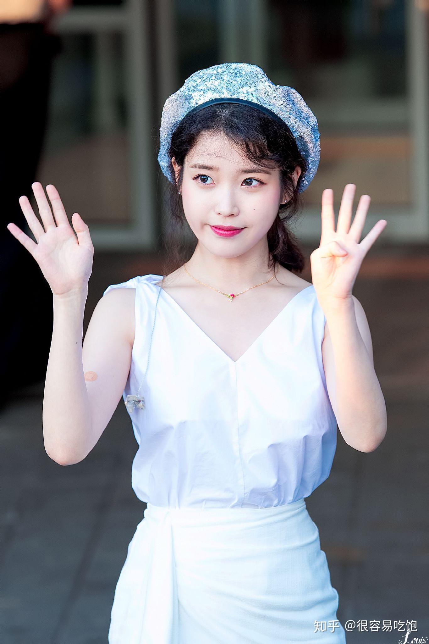 iu的手有多大? - 知乎
