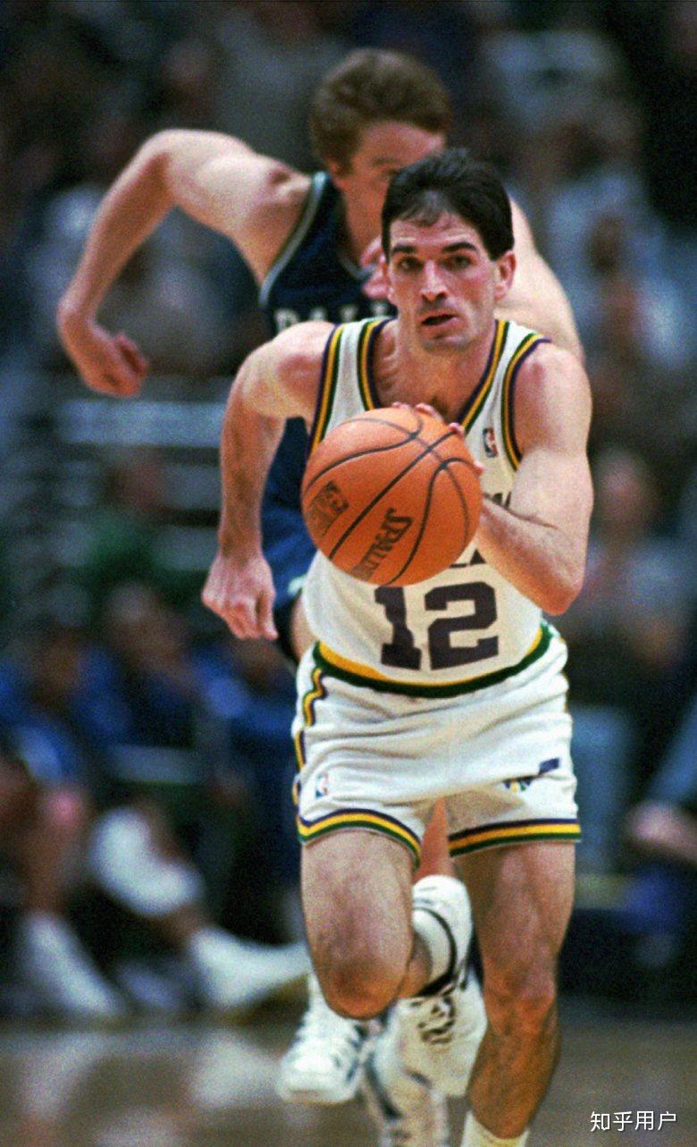 如何评价以前爵士队斯托克顿的技术特点?