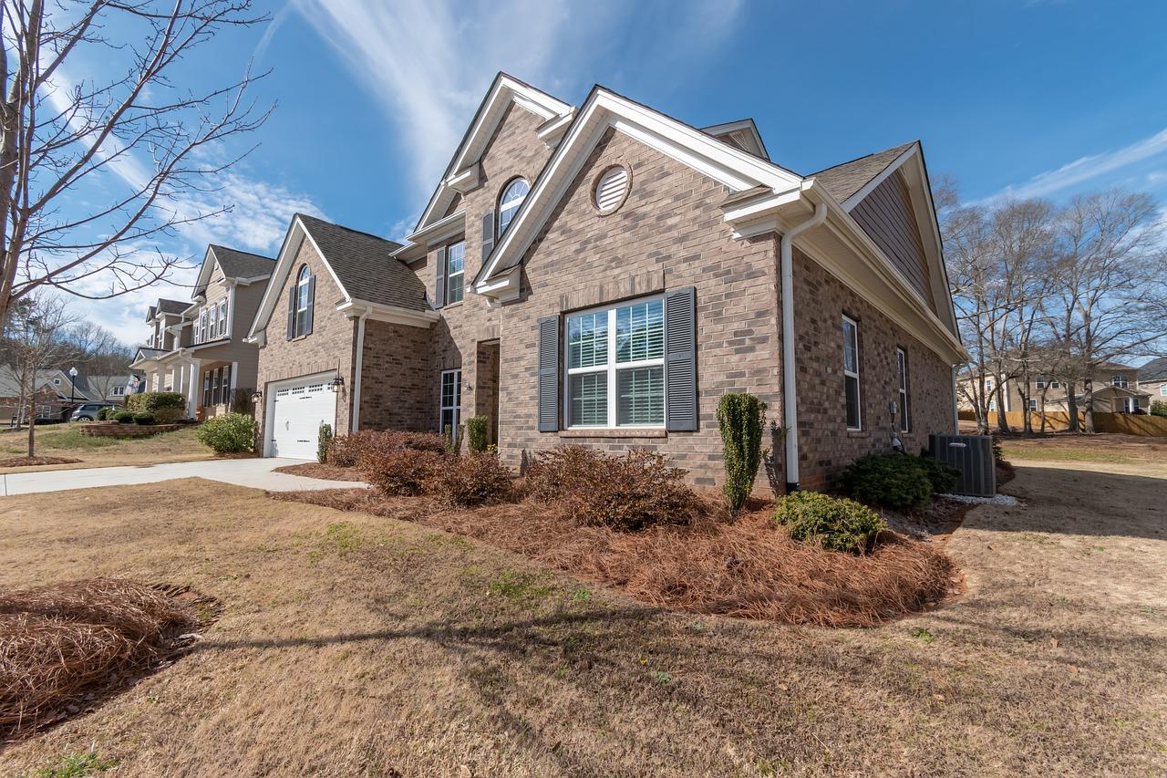 地产衣柜会怎么样