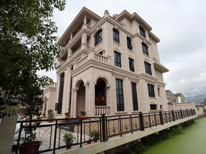 安全第一外墙装修选统艺仿石漆