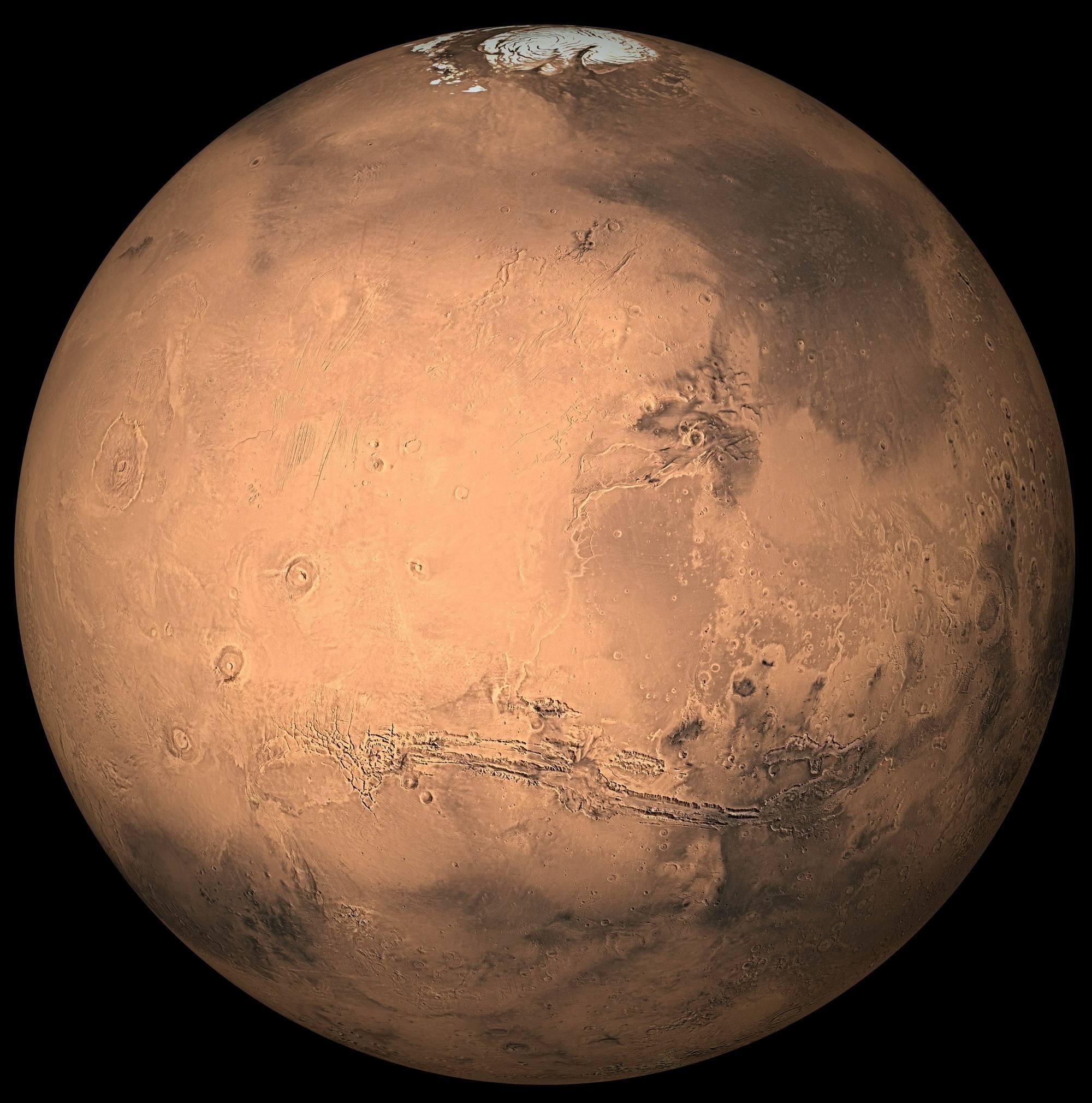 为什么金星地面平坦而火星地表崎岖不平